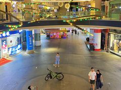 -金轮星光名座生活广场