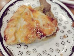 酥皮面包烤羊腿-巴依老爷新疆美食(望京小街店)