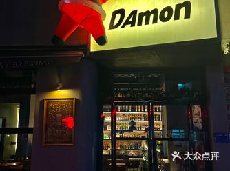 洛阳这种圣诞氛围谁懂啊!洛阳的圣诞氛围已就绪!