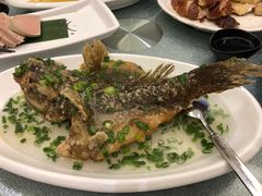 特色葱油飞鱼-岭南海晏楼(滨江东总店)