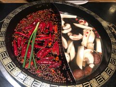 -纸盐河码头火锅(十八梯店)
