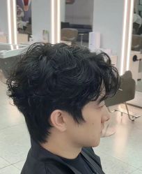 -相约芊艺护肤造型