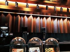 面包甜点陈列柜-星巴克臻选(济南恒隆店)