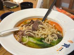 -贯一台湾牛肉面(八一七中路店)