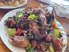 -美顺香食府鱼头老店(雪野湖店)
