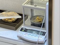 -恒一珠宝·回收黄金钻石奢侈品(灵岩南路店)