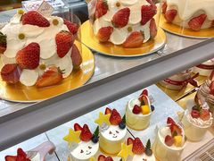 -花花卷卷·鲜食蛋糕(静安久光百货店)