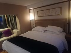 -大理洱海龙湾假日酒店