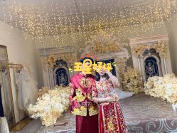 点击看大图 -伯瓷皇后婚纱艺术空间