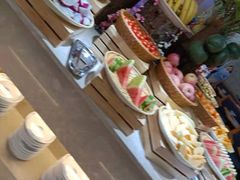 -锤头鲨毛肚海鲜烤肉自助餐厅(国购广场店)