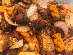 -休记光头香辣蟹干锅(绵竹店)