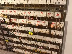 -三福时尚(三峡广场华夏银座店)
