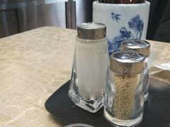 -银记肠粉店(新港西路店)