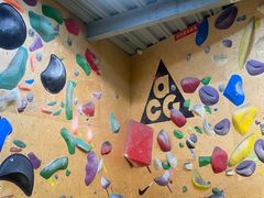 -问山MountQuest攀岩馆