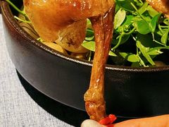 -弦月窗LUNETTE BY AMANDA(复兴路店)