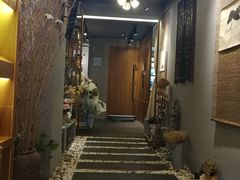 -泰·菩提树下[泰式按摩x精油SPAx肩颈头疗](新景店)