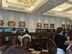 -秘密旅行Bonjour(黑金冠 江南西店)