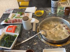 -一席地·本地鸡窝·杭帮鸡火锅(萧山银隆百货店)