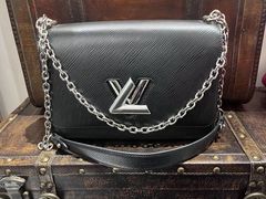 -小飞侠奢侈品回收 寄卖 养护(宝山宝龙广场店)