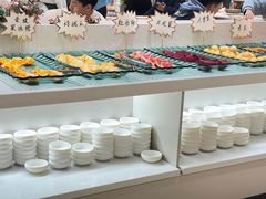 -小茉庐和牛自助火锅(龙湖万达店)