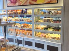 面包甜点陈列柜-美心西饼mx cakes(猎德优托邦店)