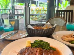 -植物园哈利亚餐厅