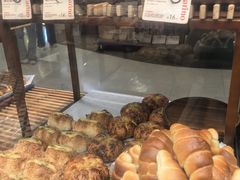 -CARINO BAKERY&CAFE(人广来福士店)