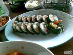 金枪鱼寿司-郑阿姨的家·이모네·韩料&烤肉(武川路店)