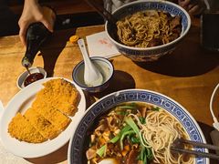 -沪西老弄堂面馆(定西路店)
