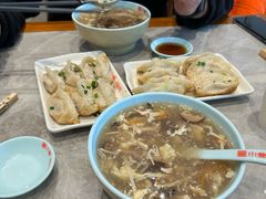 -小姜锅贴(凤凰街店)