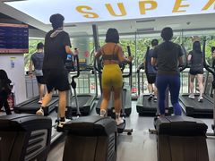 -超鹿运动(达信大厦店)