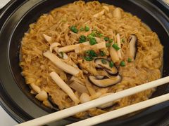-万山楼海鲜酒家·二十三年老字号