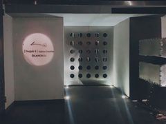 门面-穹六人间 people 6(岳阳路店)
