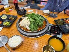 -真利味·脊骨火锅·正宗韩国料理(韩乐坊店)