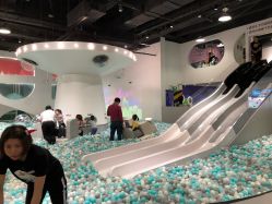 -MINI MARS KIDS CLUB亲子家庭中心(长宁天山店)