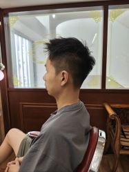-BarberKiNG男士理发馆Barbershop