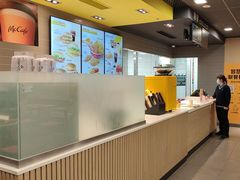 -麦当劳(轻轨曹杨路店)