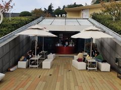 -UNI UNI(环亚凯瑟琳店)