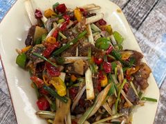 -南雄雄州土菜餐厅(粤北大厦店)