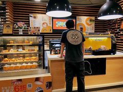 面包甜点陈列柜-麦当劳(西单明珠店)