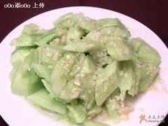 (渝乡人家04-5-25)蒜泥黄瓜-渝乡人家(和平里店)