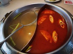 -左庭右院鲜牛肉火锅(浦江欢乐颂店)