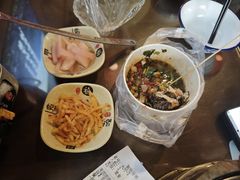 -富正毅三下锅·湘西韵味(天门山索道店)