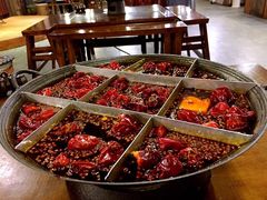 -白乐天毛肚火锅馆(南滨路店)