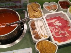 -一围肥牛小火锅(高铁吾悦店)