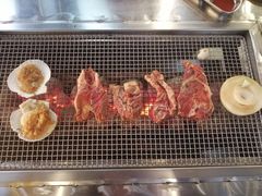 -马路牙子烧烤音乐酒馆(望京店)