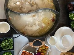 -乐领拈花溪·林涧食韵