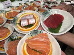 -雍容荟帝王蟹活龙虾展台自助(IFS黑金店)