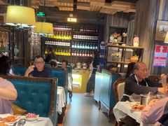 -领鲜活海鲜榴莲自助火锅(东门店)