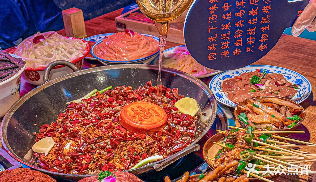 排队王楠火锅究竟有什么不一样？